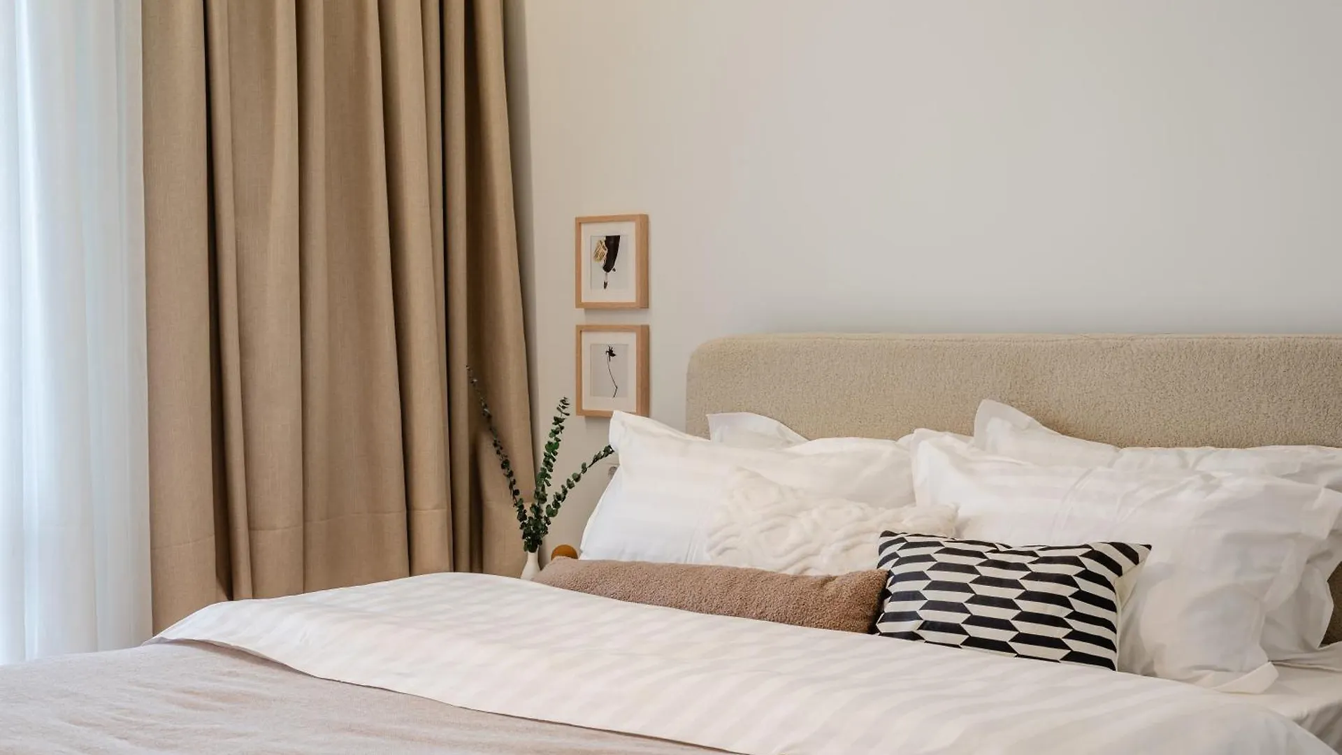 Apartment Светлые И Уютные Апартаменты В Центре Алматы Kazakhstan