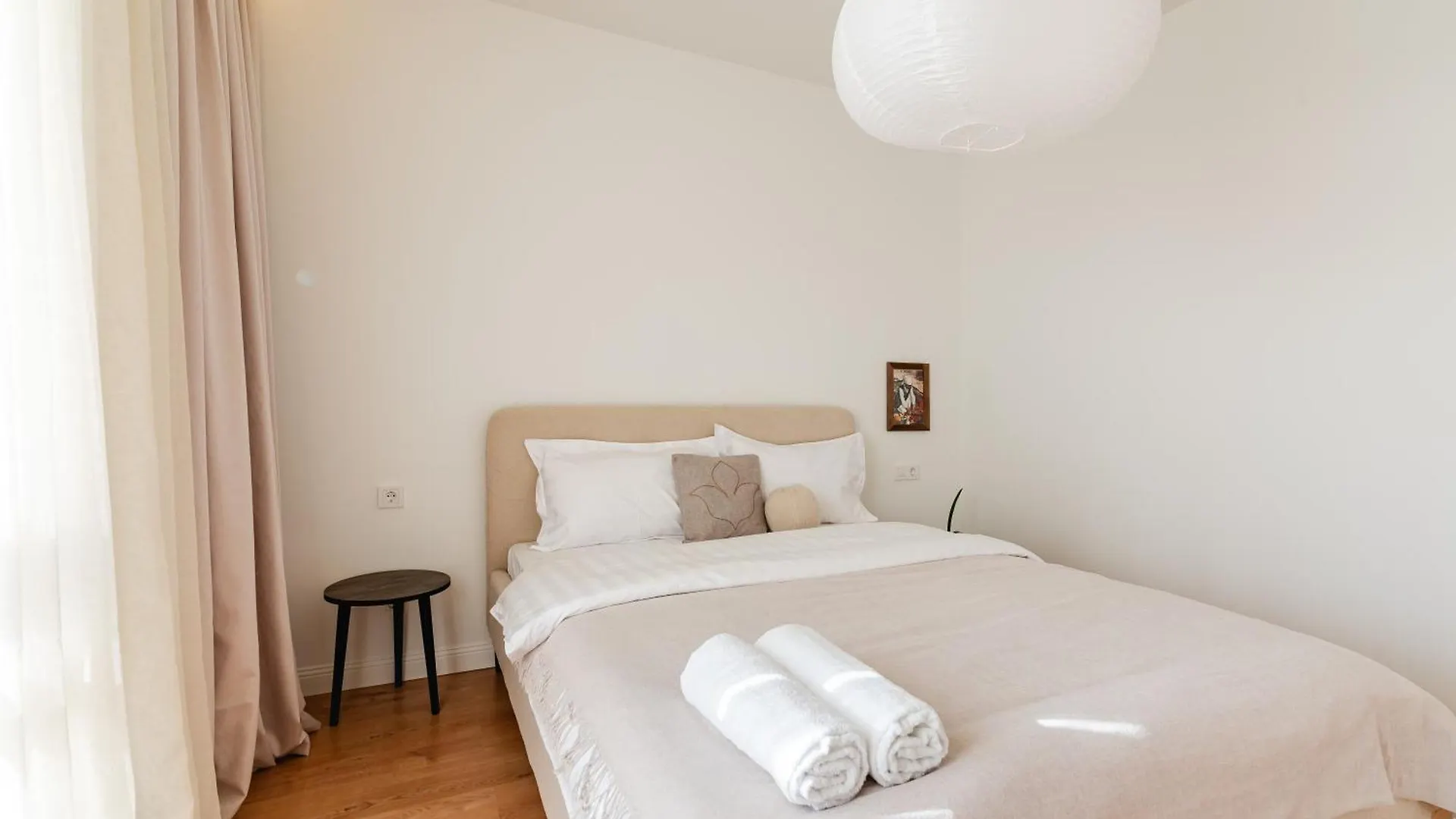 Apartment Светлые И Уютные Апартаменты В Центре Алматы