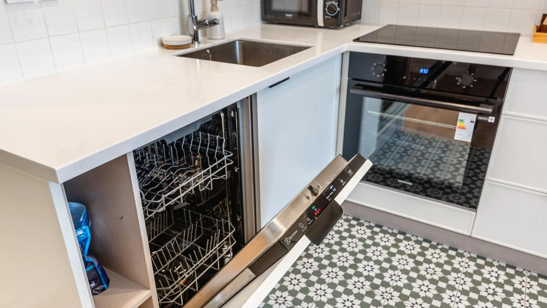 Apartment Светлые И Уютные Апартаменты В Центре Алматы