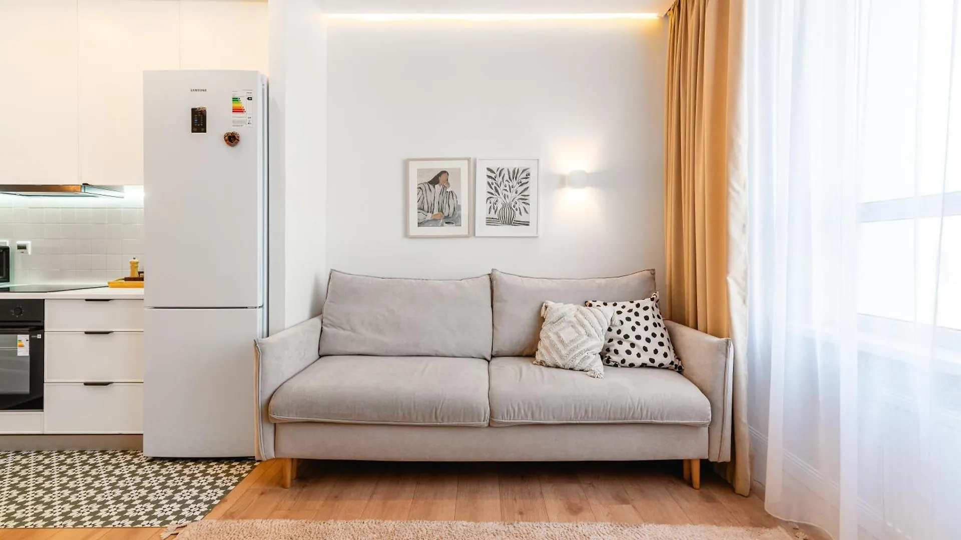 Светлые И Уютные Апартаменты В Центре Алматы Apartment